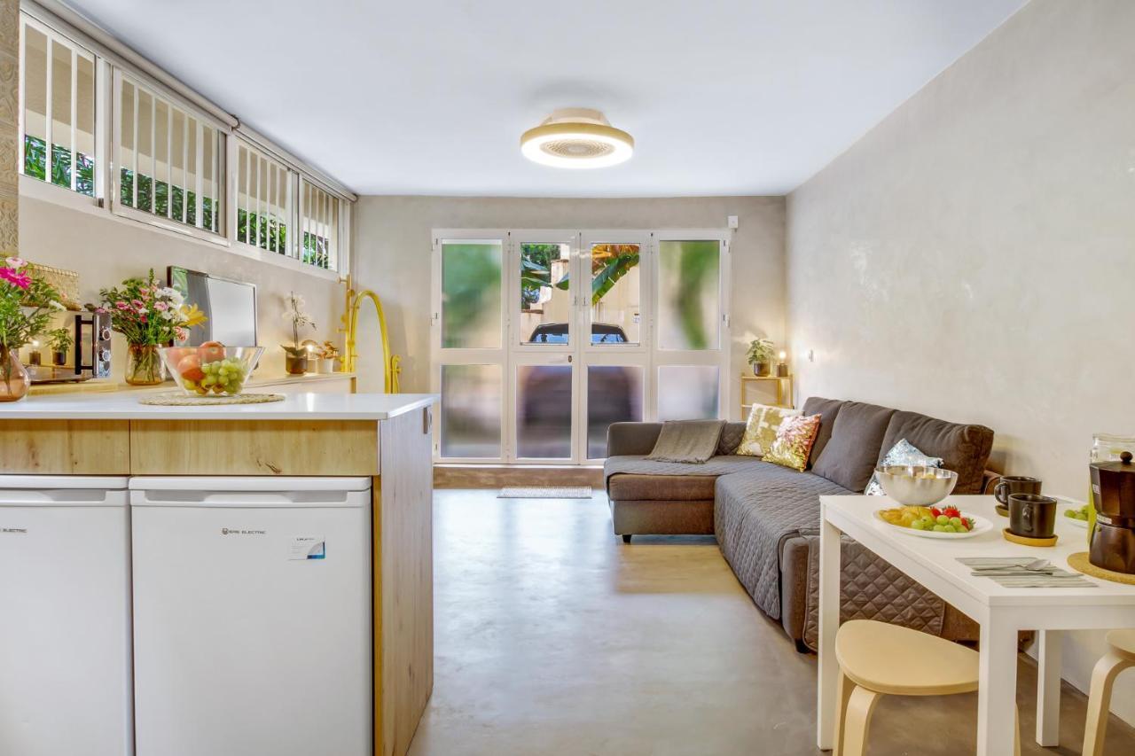 Carlos Beach Ground Floor Apartment & Parking Торремолинос Экстерьер фото
