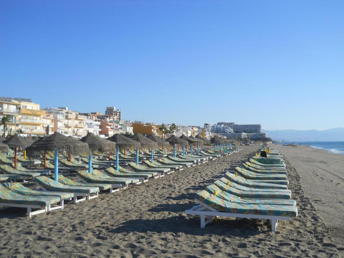 Carlos Beach Ground Floor Apartment & Parking Торремолинос Экстерьер фото